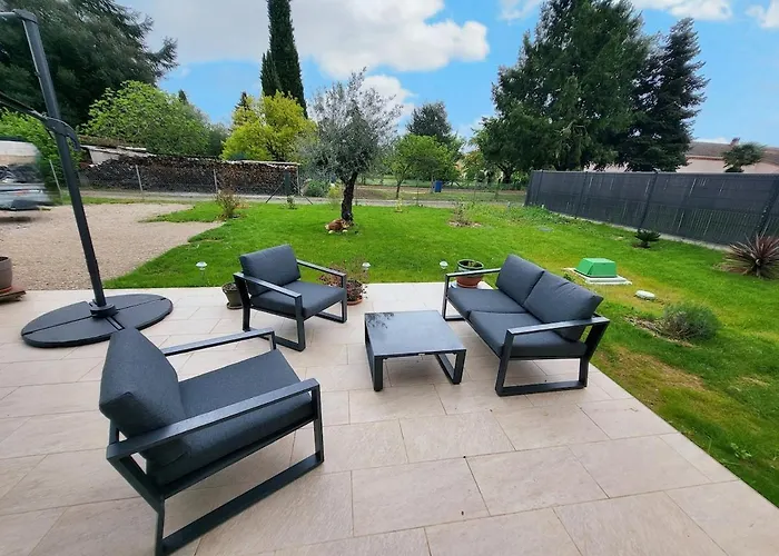 Le Jardin De L'olivier * Albi